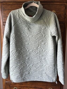 The American Outdoorsman for Women Quilted Cowl Neck in Sage Green, Size M